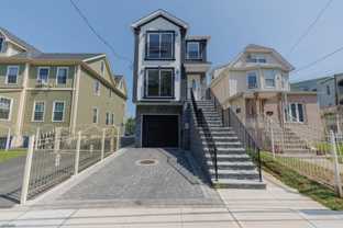 515 Walnut St - Photo 1 of 1