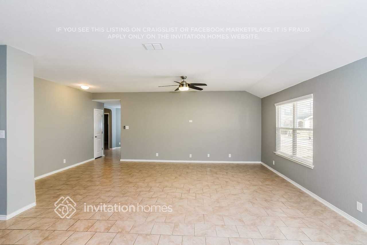 8812 Belgian Falls - Photo 3 of 17