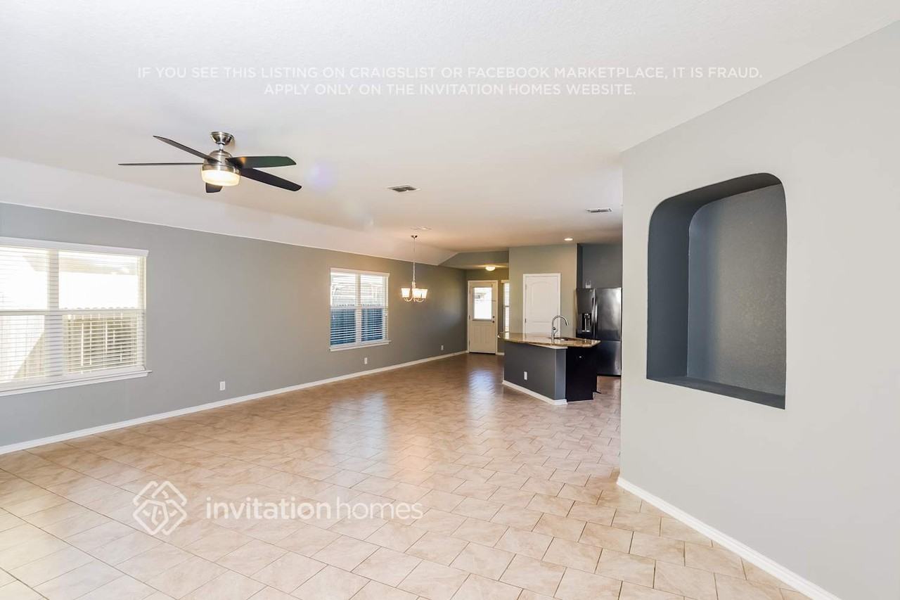 8812 Belgian Falls - Photo 4 of 17