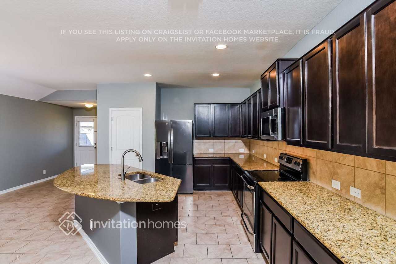 8812 Belgian Falls - Photo 6 of 17