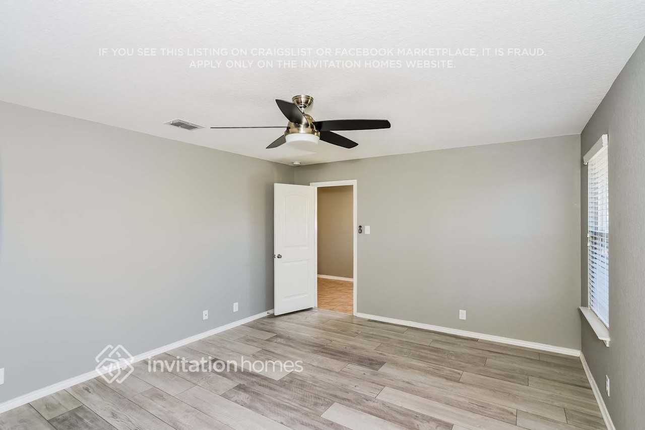 8812 Belgian Falls - Photo 7 of 17