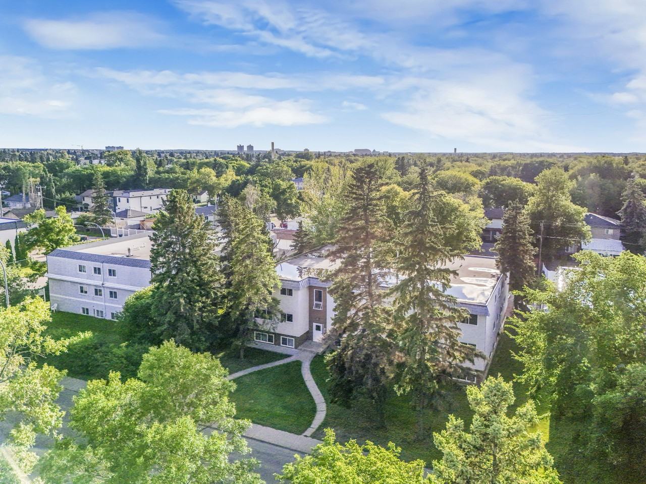 Villa Rica Apartments - Photo 3 of 19