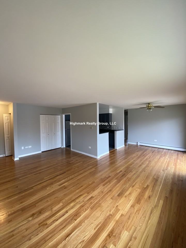 1653 Oakwood Ave #4C - Photo 6 of 17
