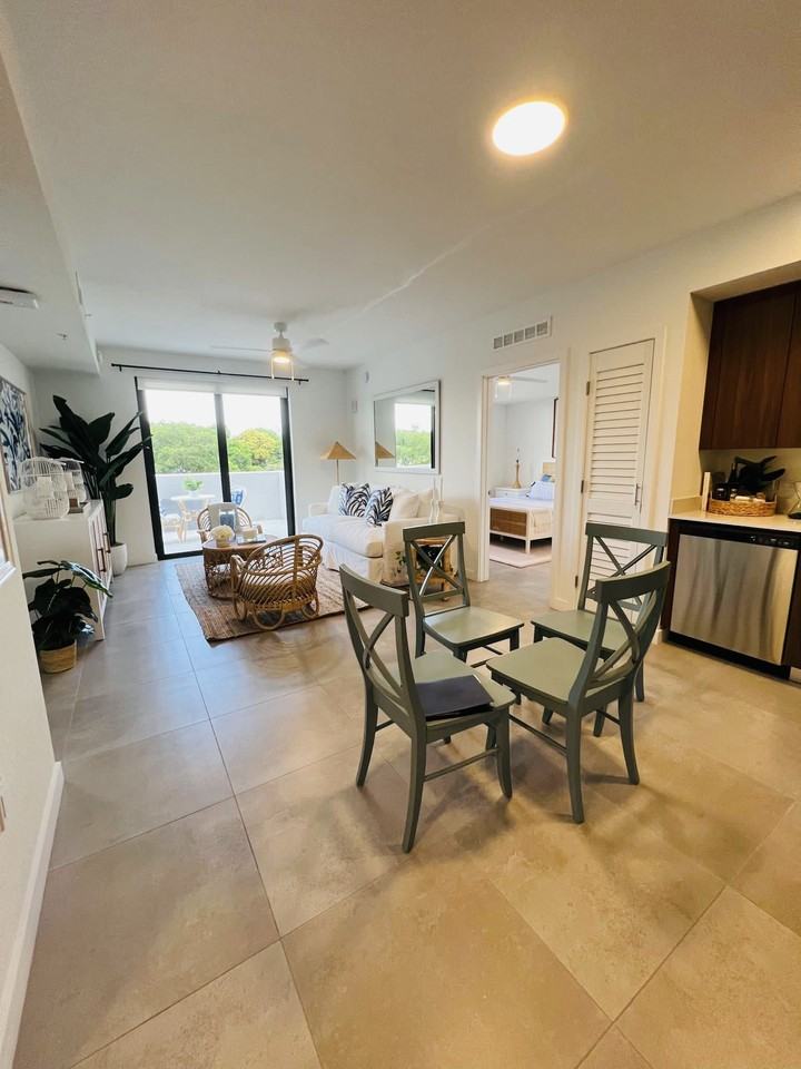 7465 Nw 49th Ct #201 - Photo 5 of 12