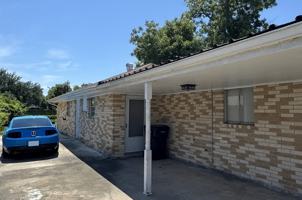 featured image of 208 W Genie St