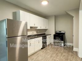 featured image of 122 Houston Ave #1