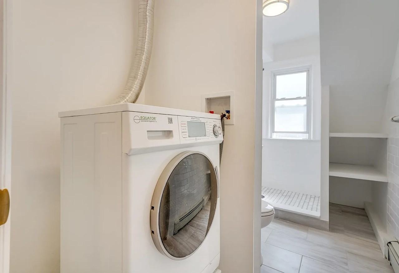 304 Fulton Ave - Photo 3 of 4