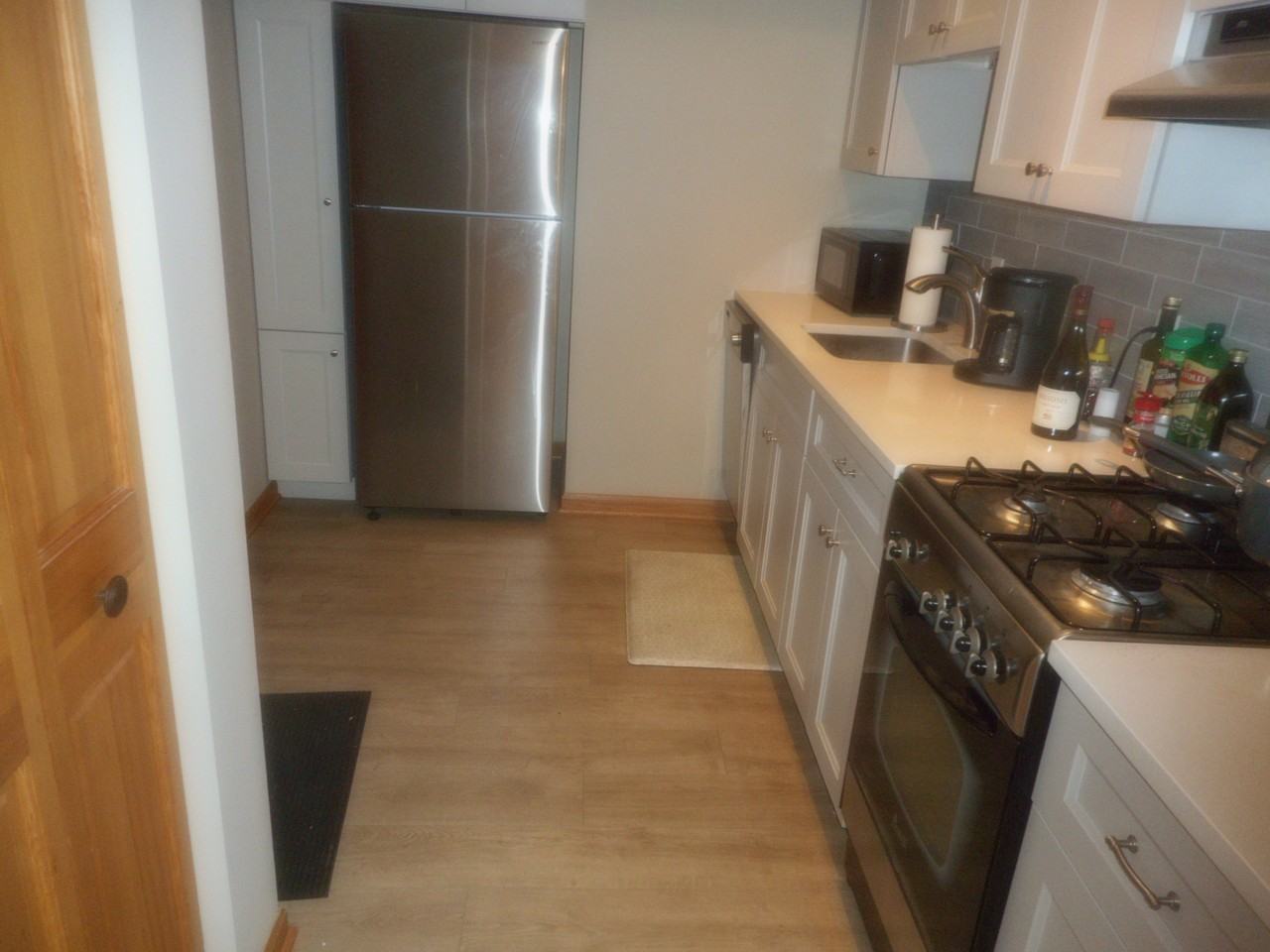 4418 W Lake Harriet Pkwy #1 - Photo 2 of 14