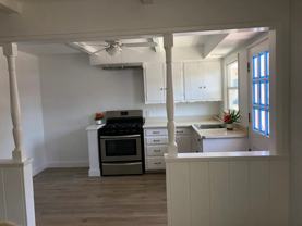 1827 W Balboa Blvd #5 - Photo 1 of 1