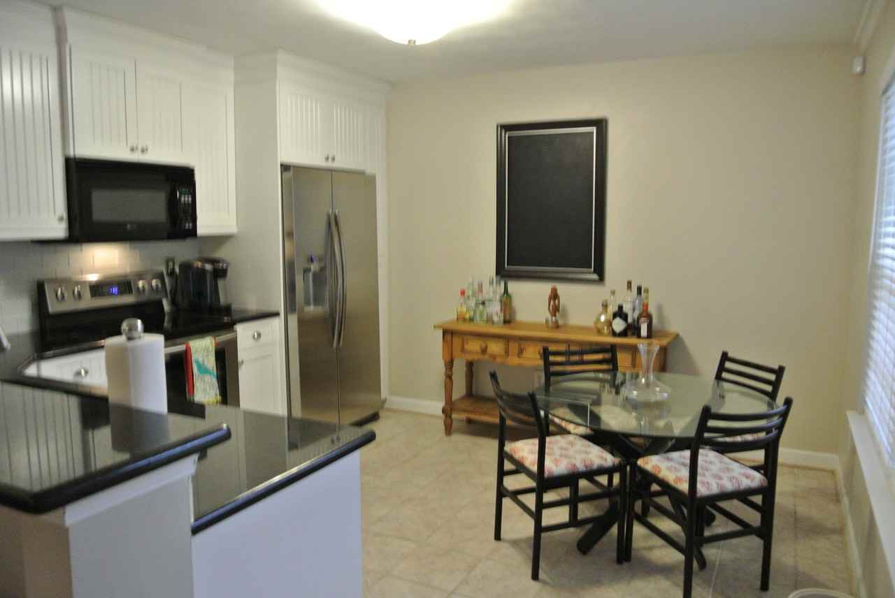 2204 Chicks Beach Ct - Photo 3 of 13