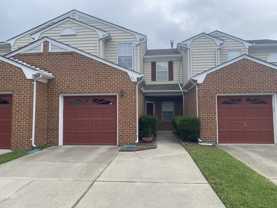 303 Chadwick Ct - Photo 1 of 1
