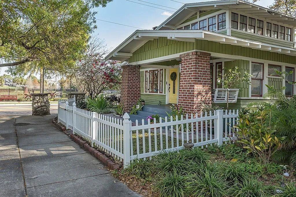 702 S Bungalow Ter #NA - Photo 3 of 16