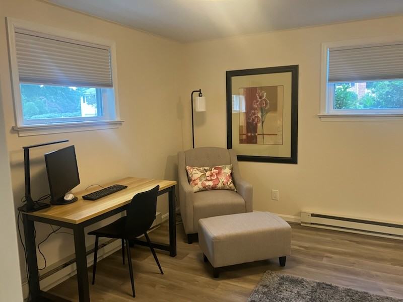 1000 N Rochester St - Photo 3 of 7