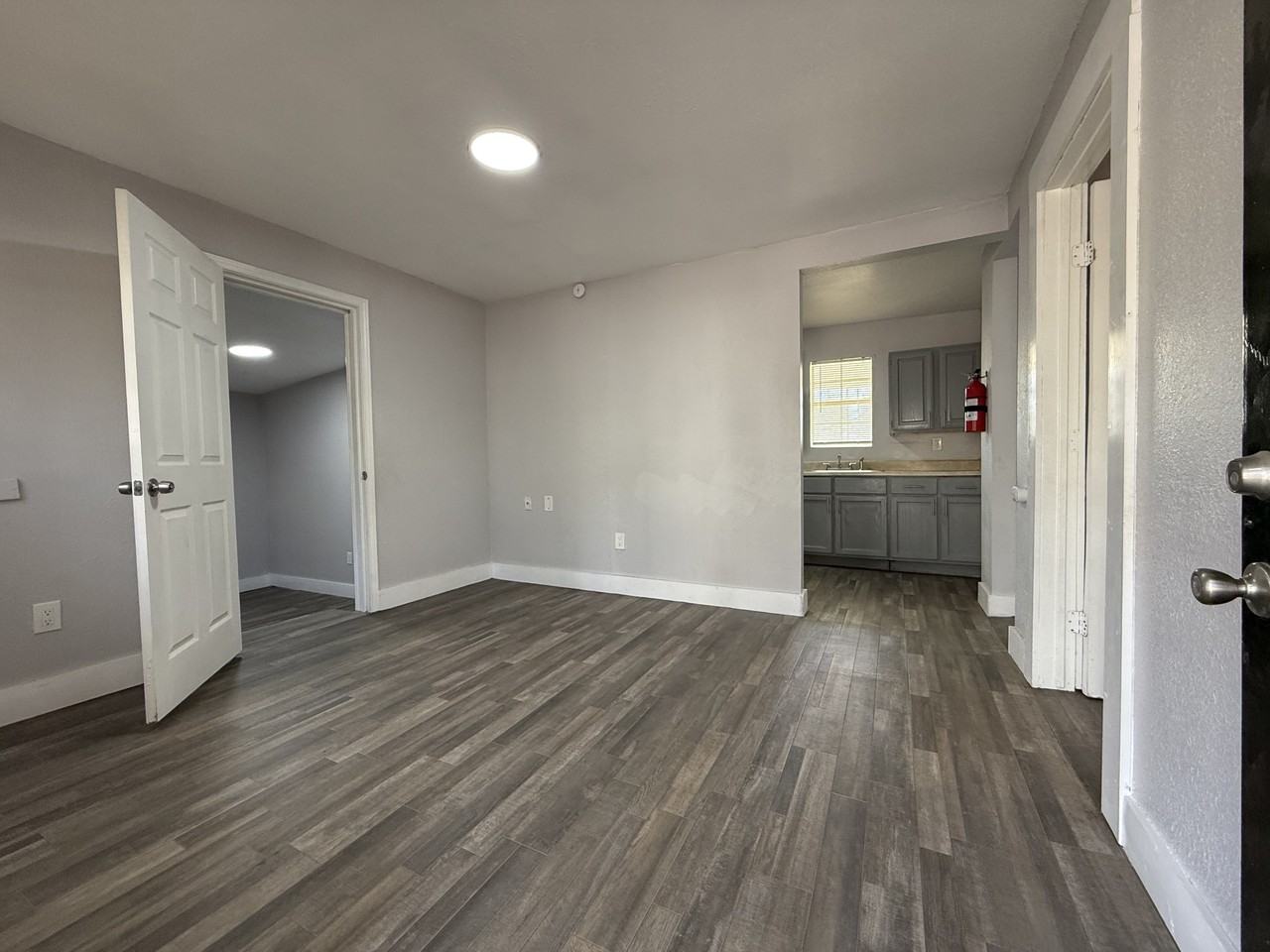 650 Riverside Dr #1 - Photo 6 of 14