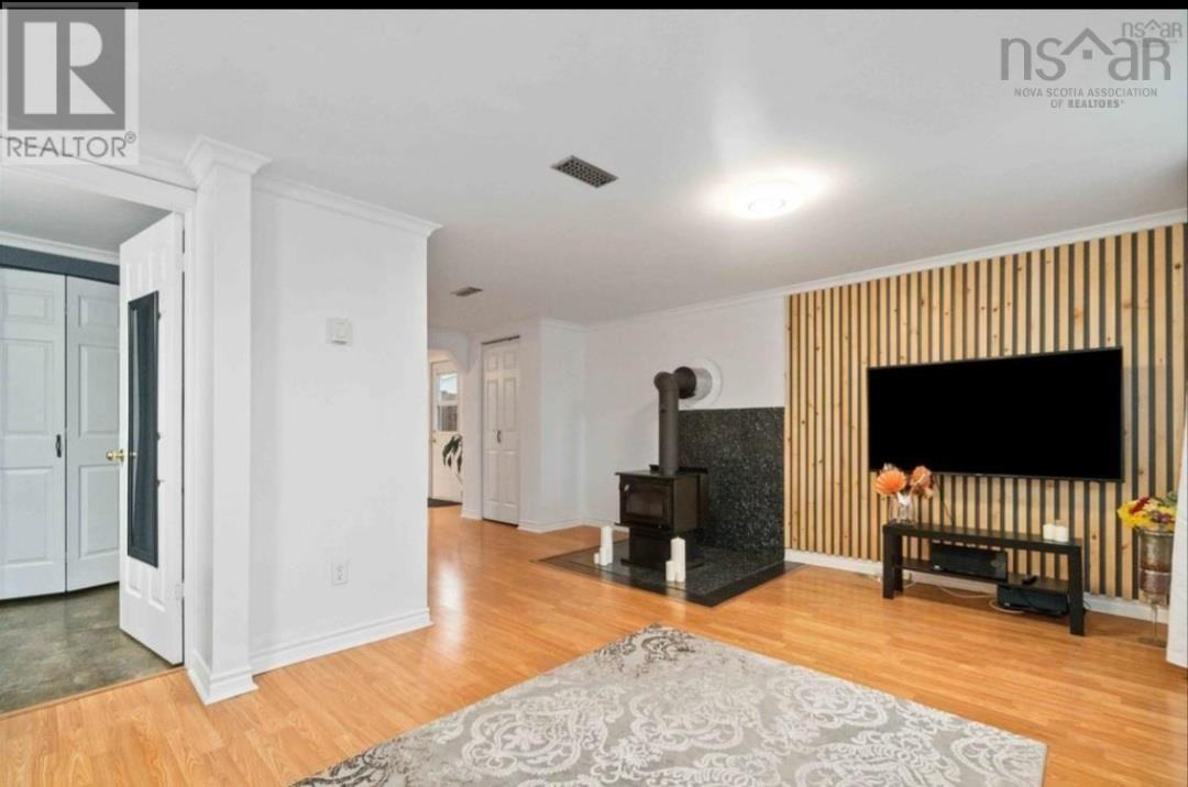 40 Hornes Road - Photo 2 of 21