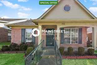 610 Ashley Glen Cir W - Photo 1 of 1
