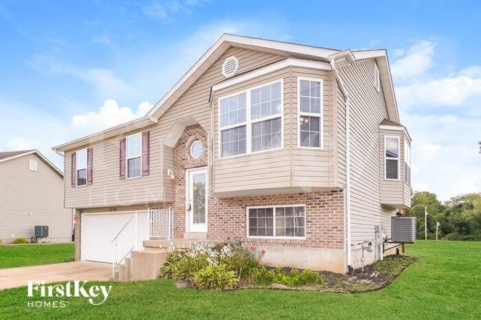 2730 Glenstone Ct - Photo 2 of 16