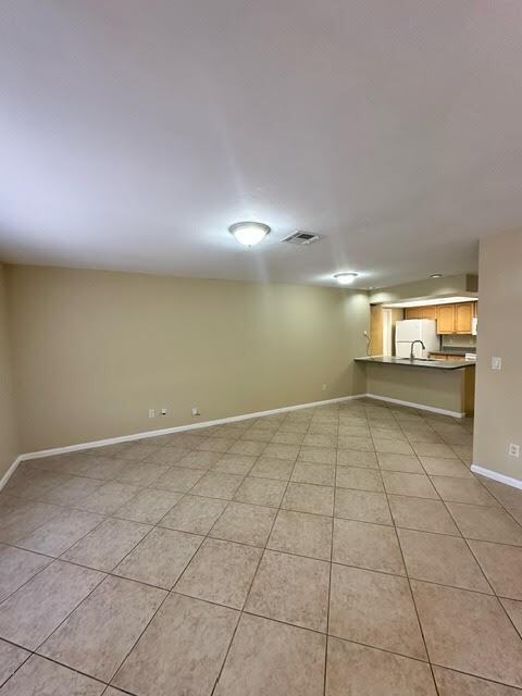 3614 Southwest 7th Place - Photo 2 of 16