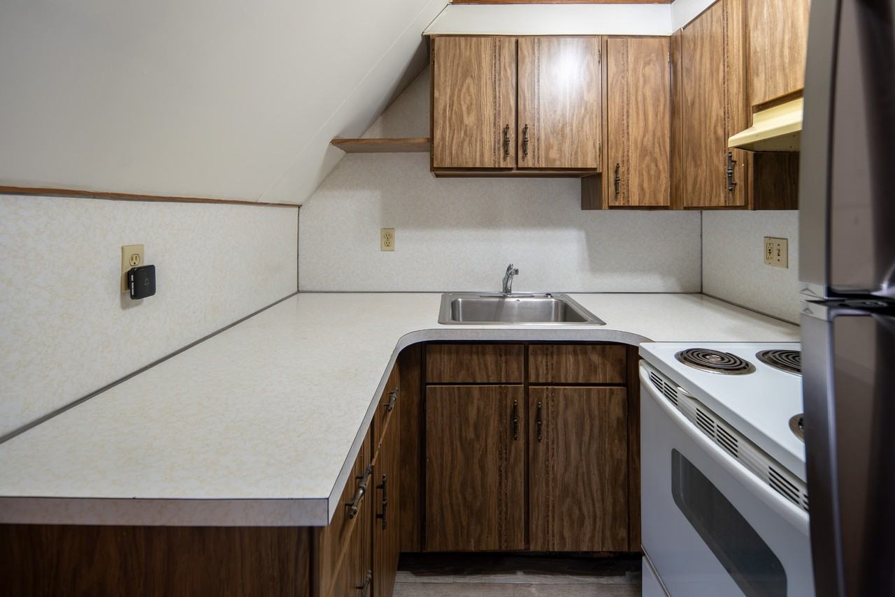 7 105th Street - Photo 3 of 25