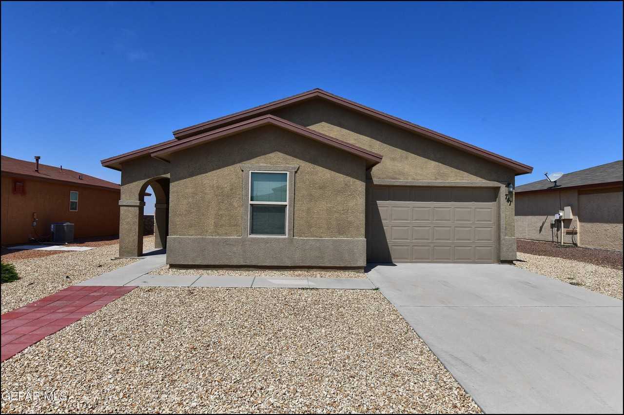 741 Nuevo Desierto Dr - Photo 5 of 41