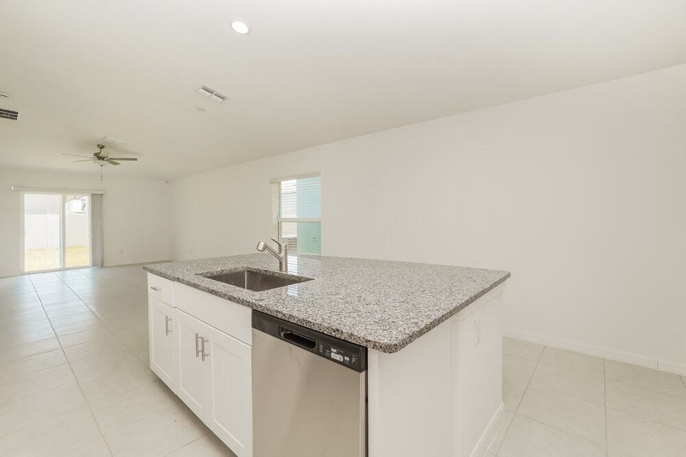 17876 Beaming Rays Lane - Photo 6 of 16