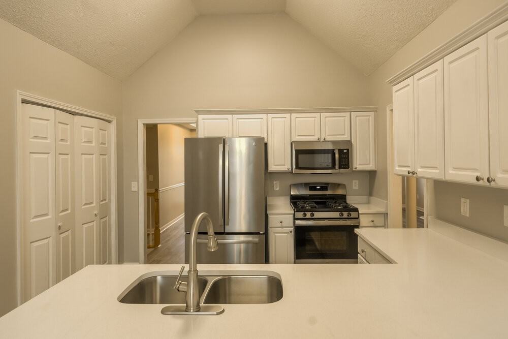 2059 Spicers Ln - Photo 7 of 17