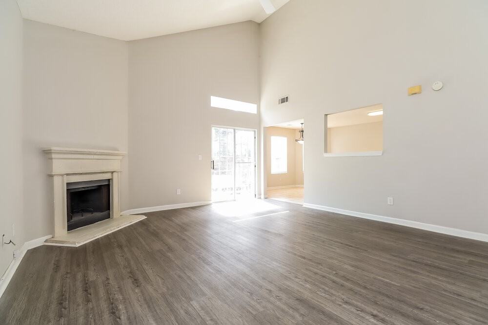 6319 Klondike River Rd - Photo 6 of 25