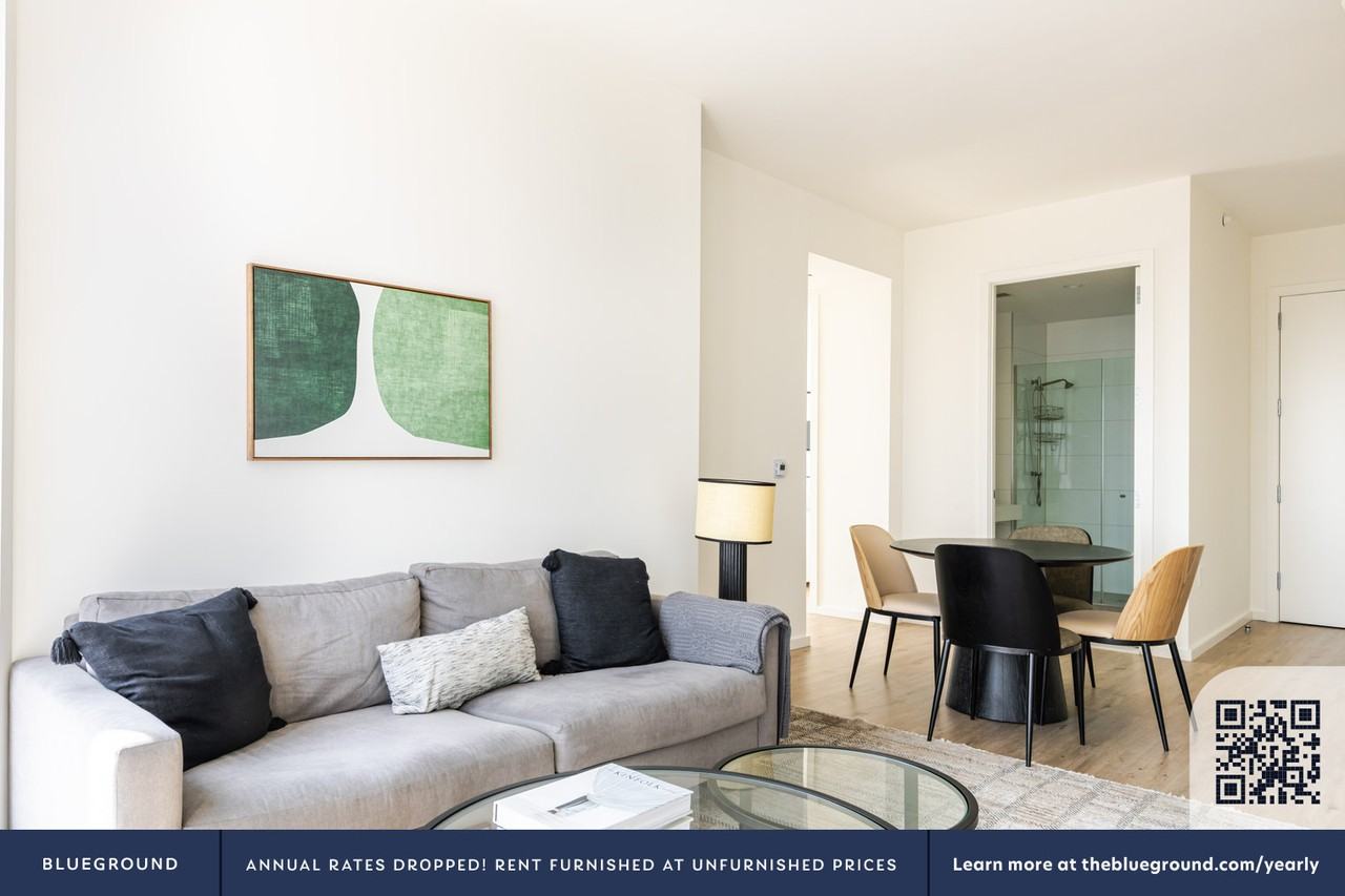 545 Vanderbilt Avenue - Photo 3 of 48