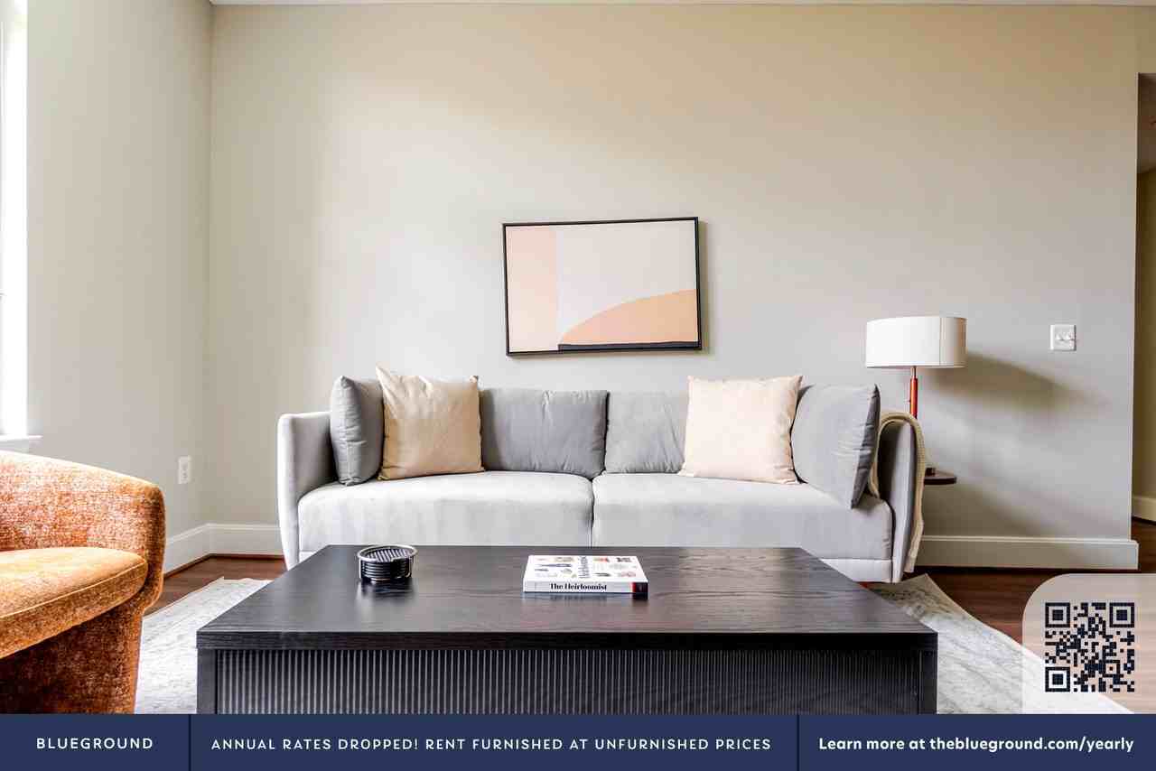 12025 Town Square Street - Photo 4 of 50