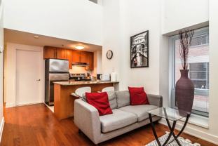 1061 Rue Saint-Alexandre - Photo 1 of 1