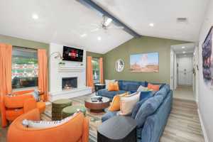 featured image of 4519 Briardale St