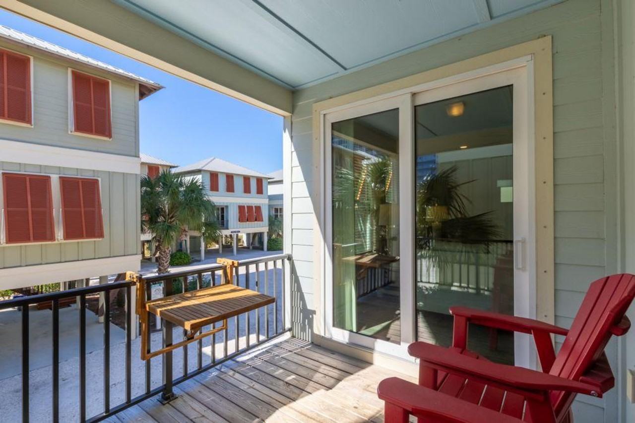 487 E 1st Ave #1266408P - Photo 6 of 22