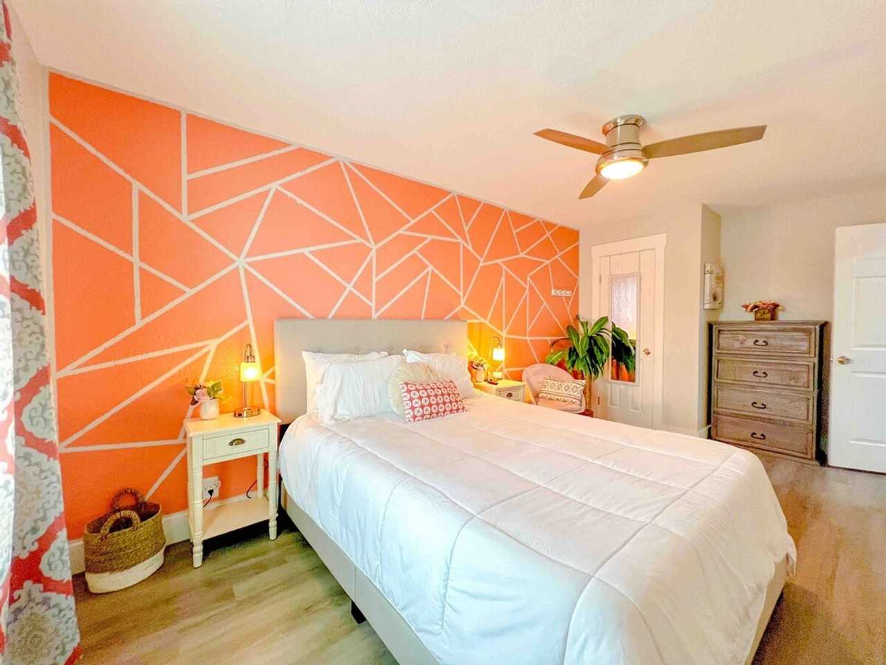 1112 Morgan Ave #1268441P - Photo 5 of 27