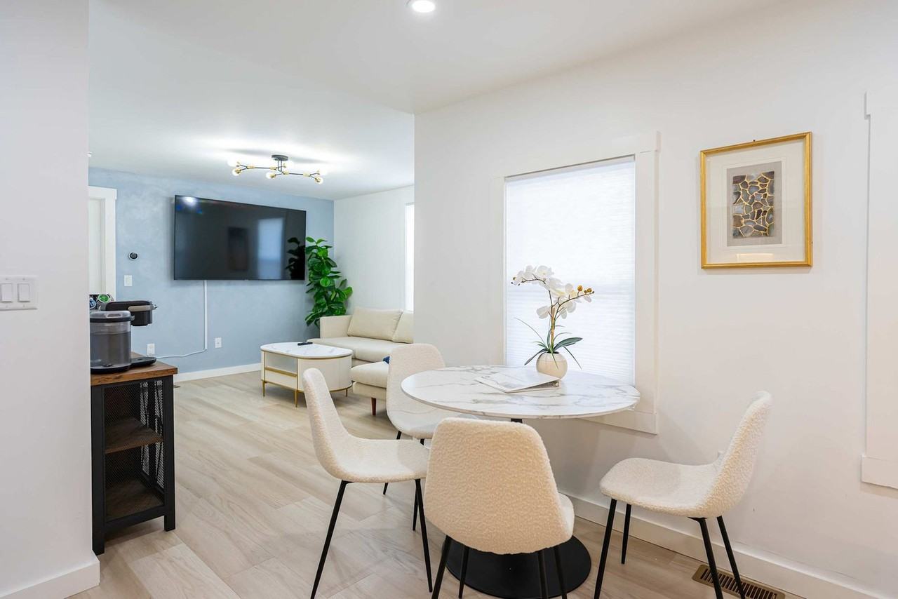 42 White Street Pl #1271288P - Photo 6 of 37