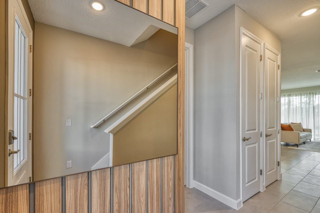 8013 Formosa Valley Place - Photo 2 of 100