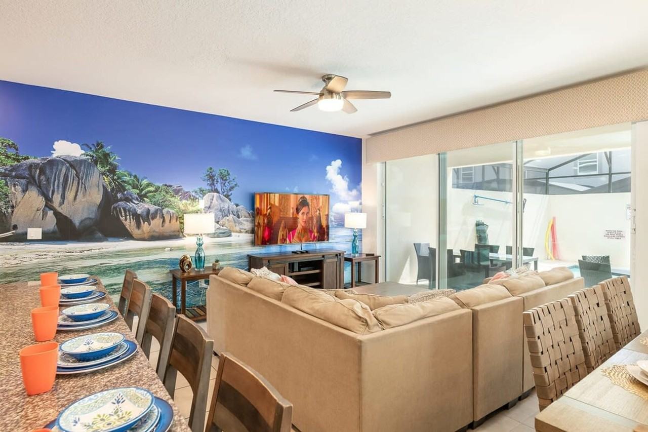 1525 Carey Palm Cir #1280864P - Photo 3 of 44