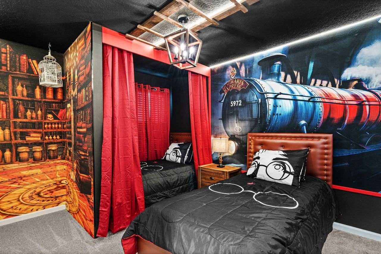 9206 9206 Seascape Cove #1280926P - Photo 3 of 50