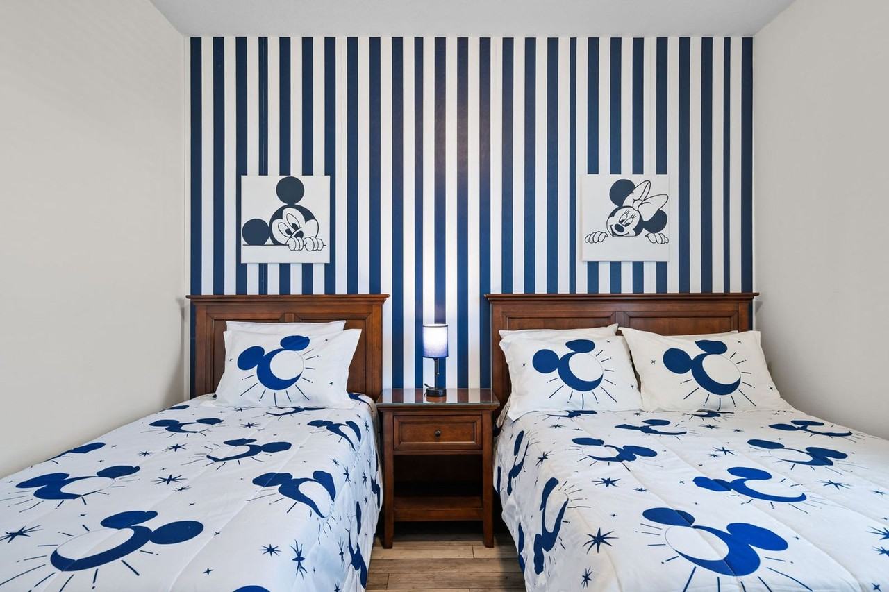 1278 Shoreside St #1280927P - Photo 3 of 50