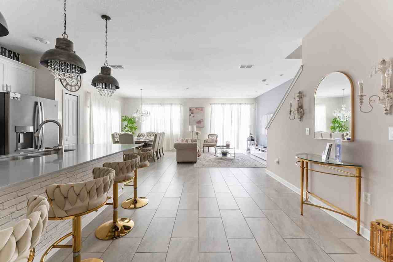 4825 Romeo Cir #1280928P - Photo 6 of 50