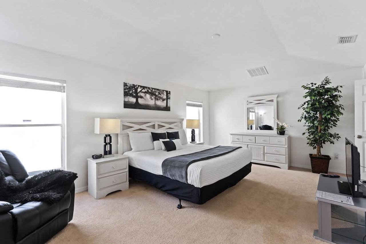 2512 Dharma Cir #1280961P - Photo 7 of 50