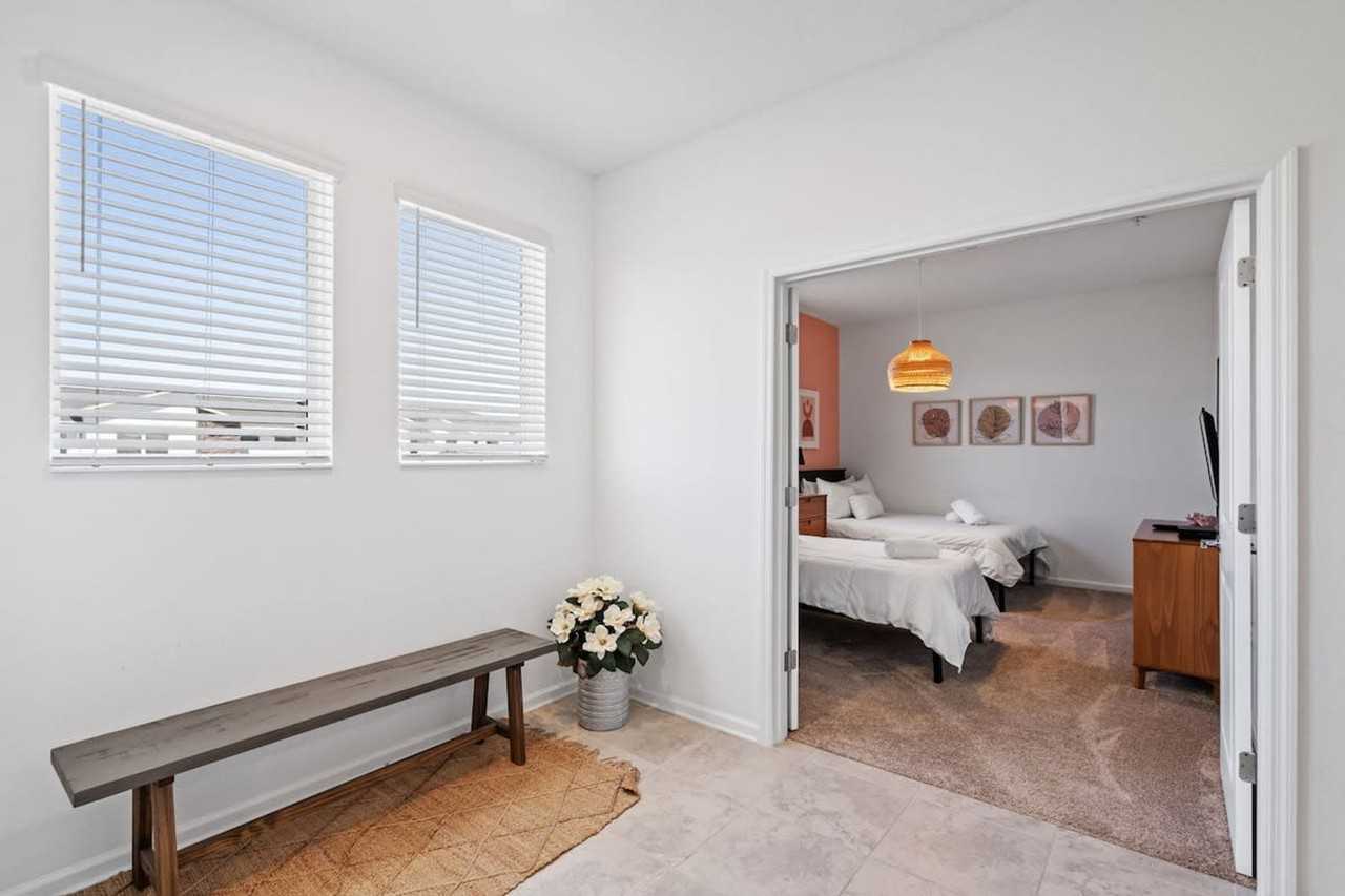 1093 Splash Shot Pl #1280971P - Photo 2 of 36