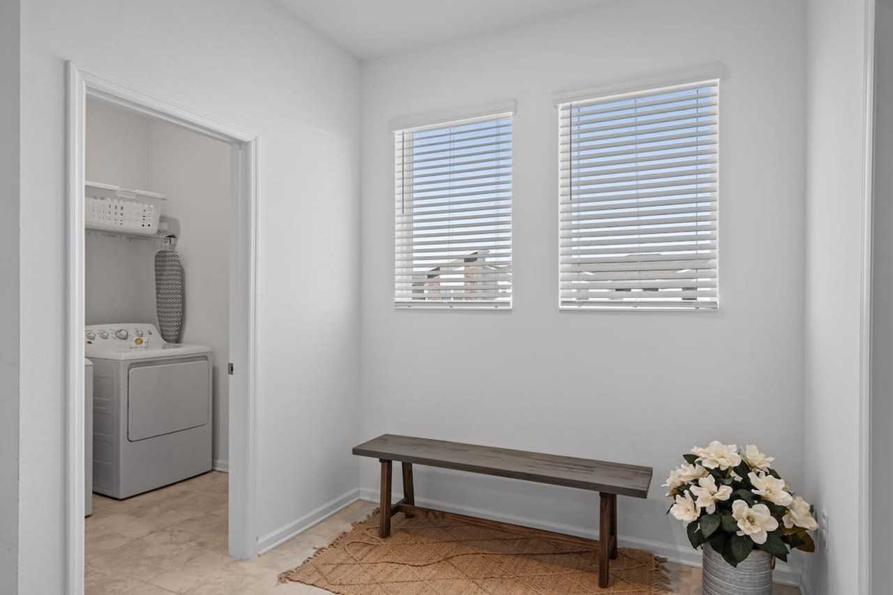 1093 Splash Shot Pl #1280971P - Photo 3 of 36