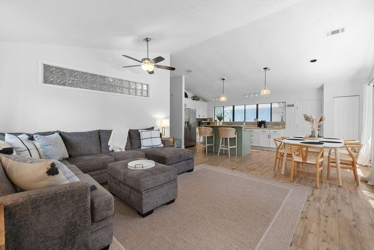 152 Manresa Rd #1281919P - Photo 2 of 31