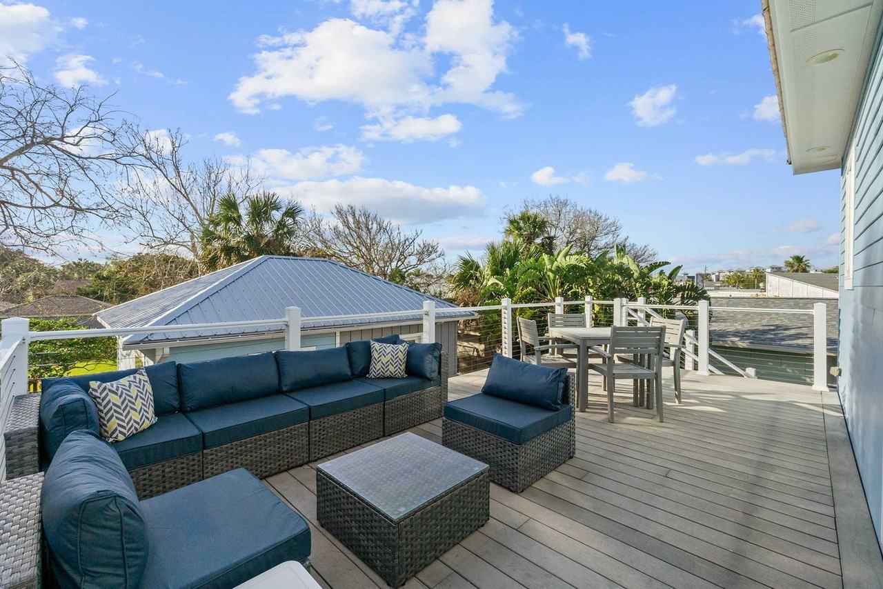 11 S Comares Ave #1281955P - Photo 4 of 35