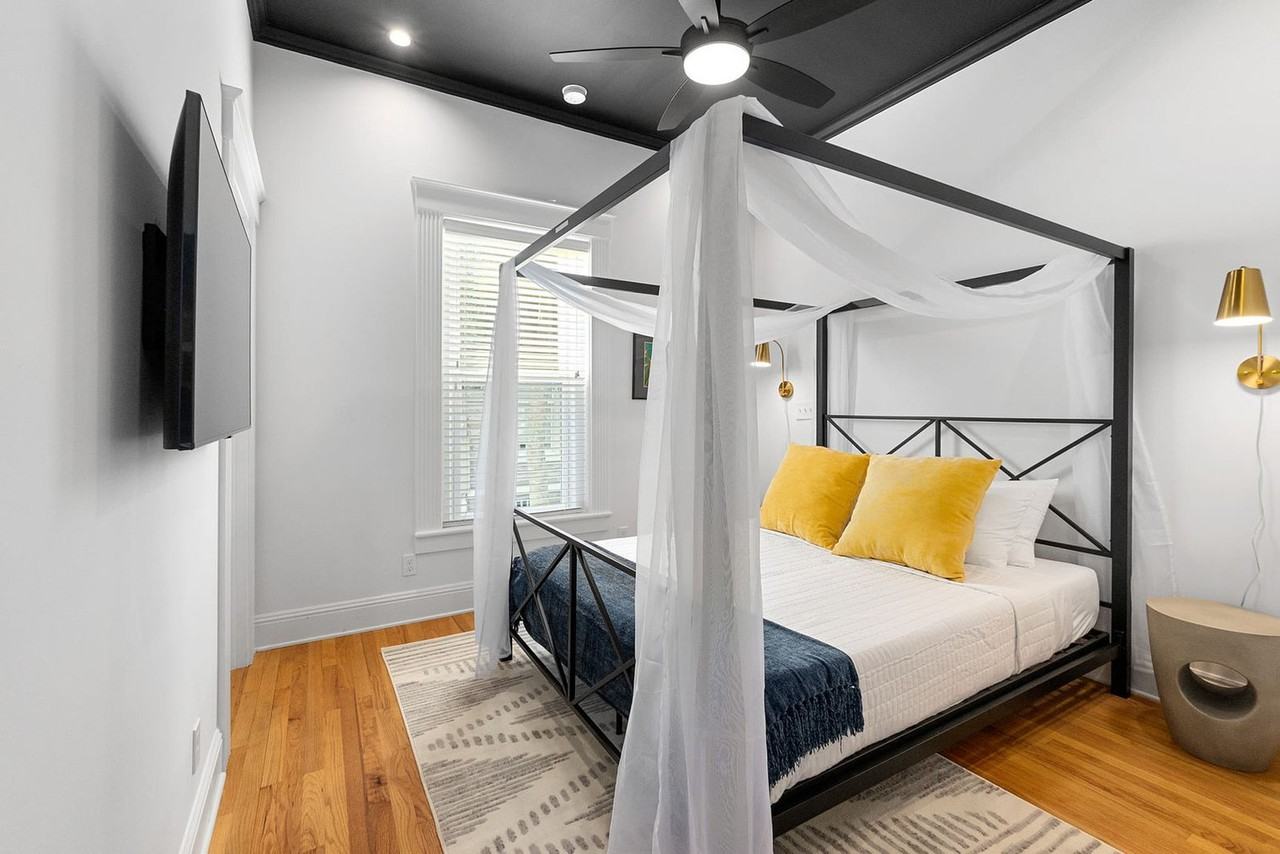 15 Old Mission Ave #1281979P - Photo 4 of 35