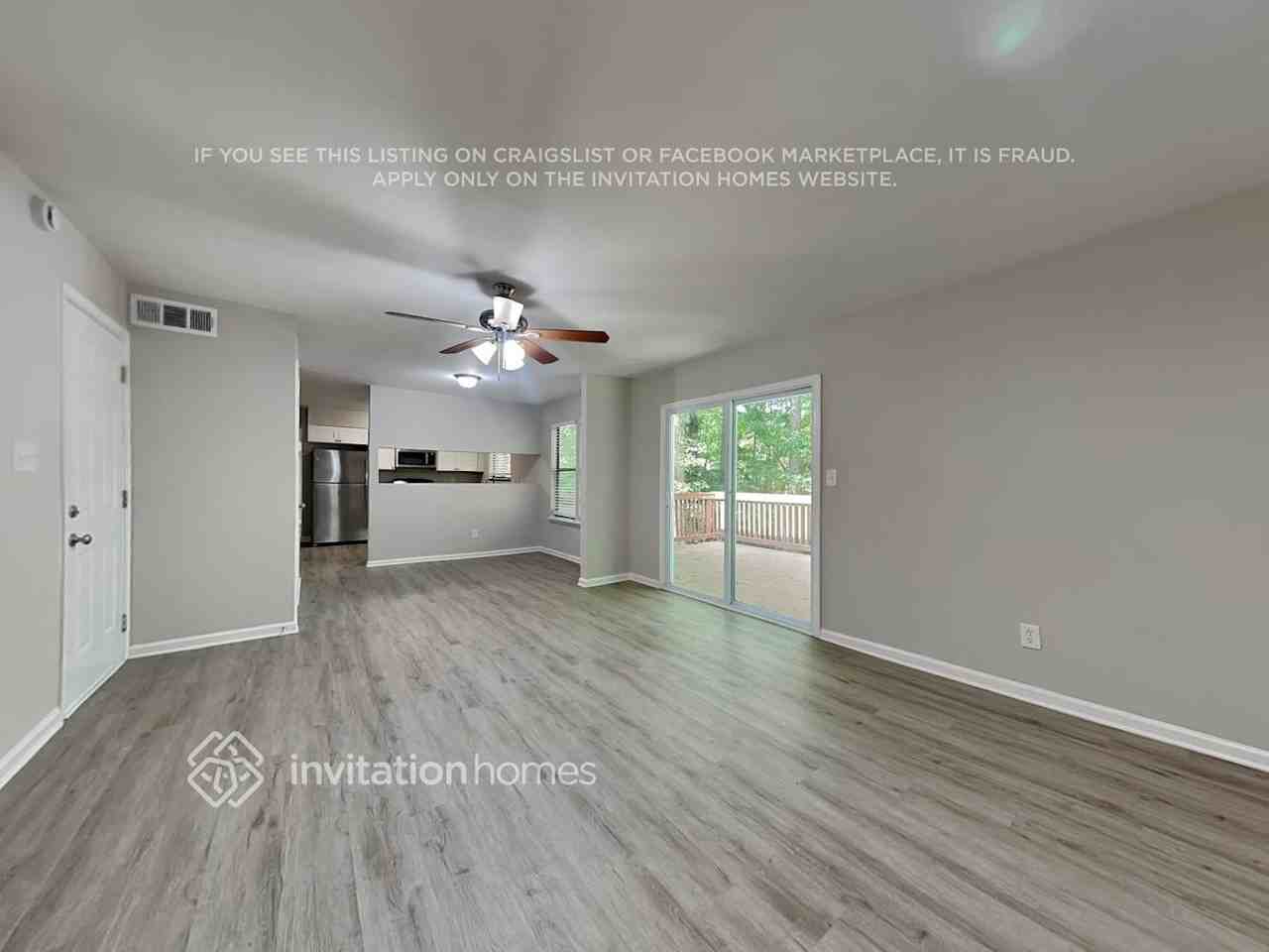 2505 Desiree Way - Photo 6 of 26