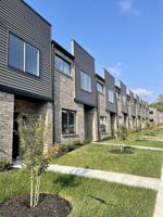 featured image of 47 Zentry Pl #1