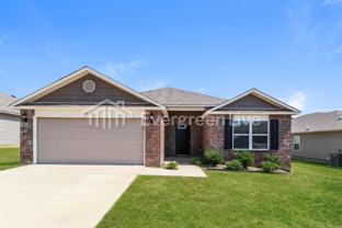 1075 Huntington Dr - Photo 1 of 1