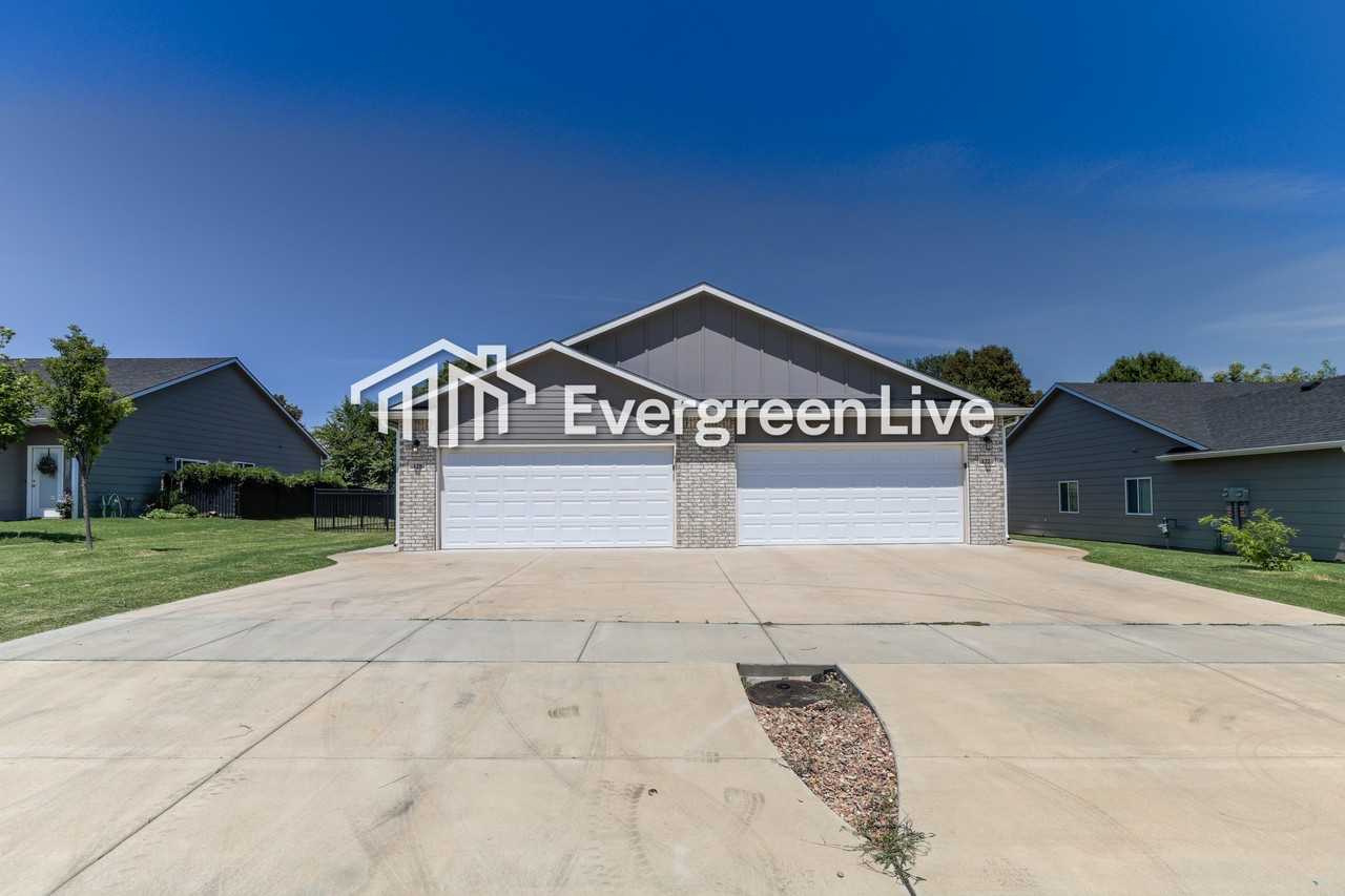 120 E Santa Fe Cir - Photo 2 of 24