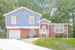 featured image of 3296 Goldenchain Dr